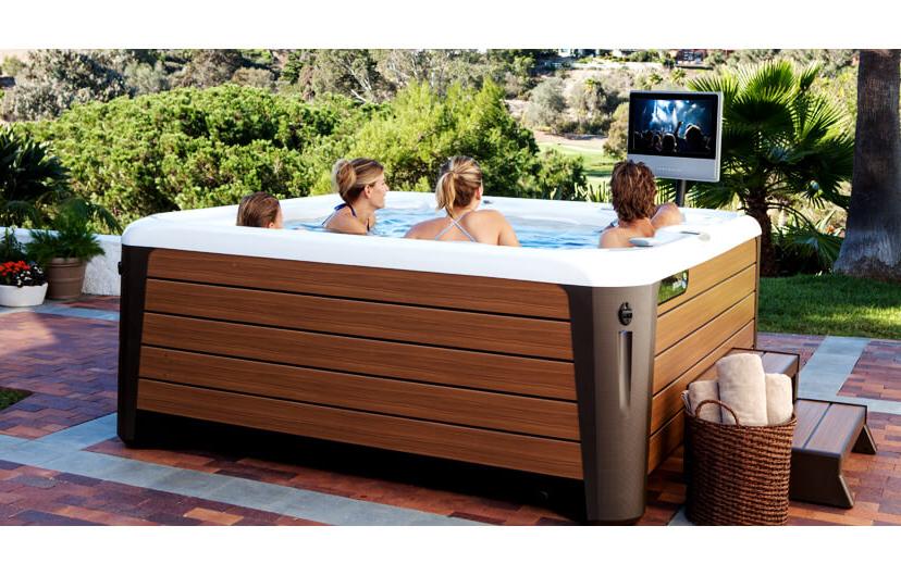 热水浴缸电视系统